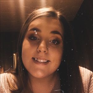 Meet your Posher, Faith